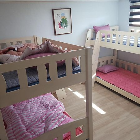 Gilson Guesthouse Sokcho Bagian luar foto