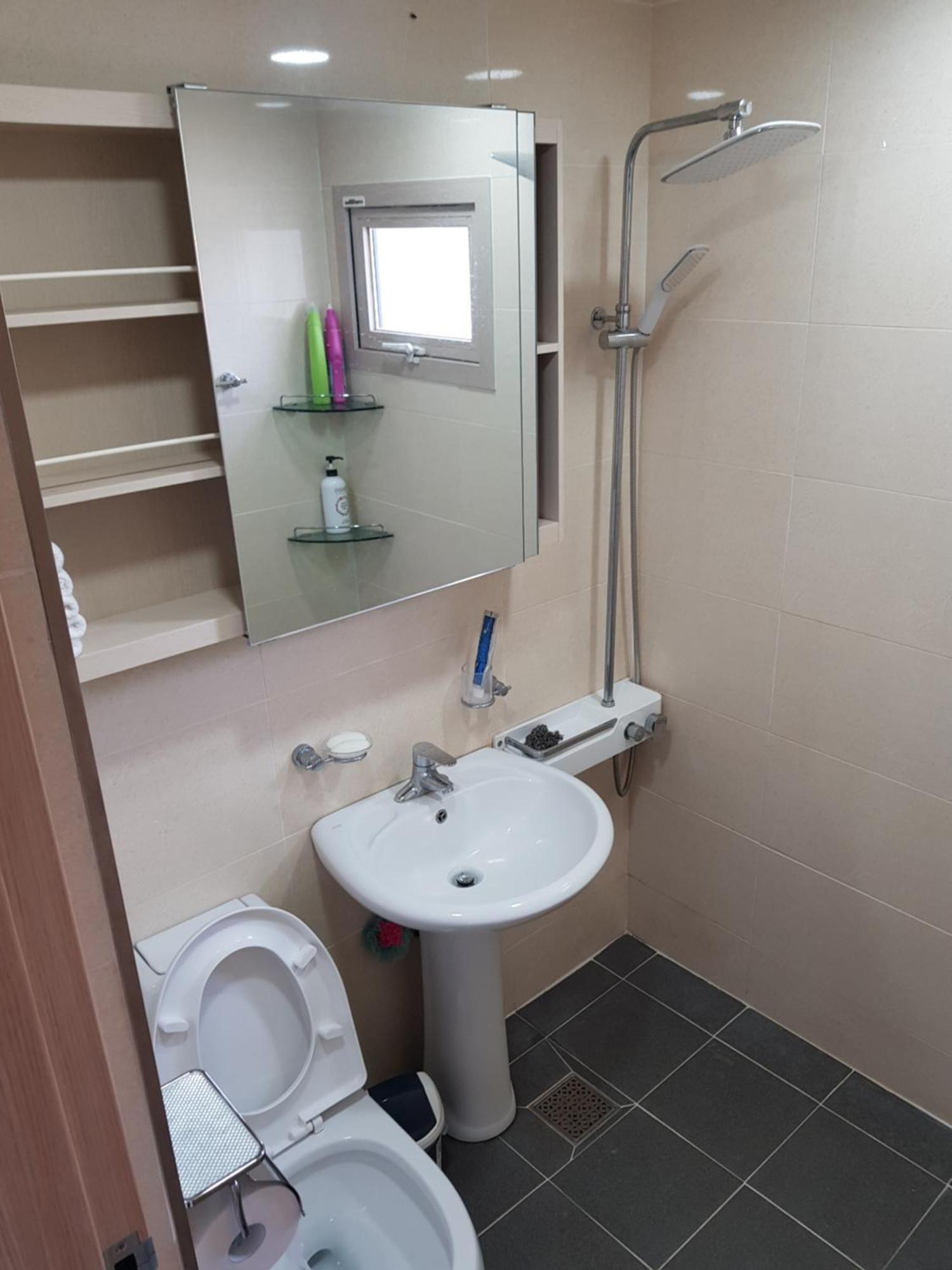 Gilson Guesthouse Sokcho Bagian luar foto