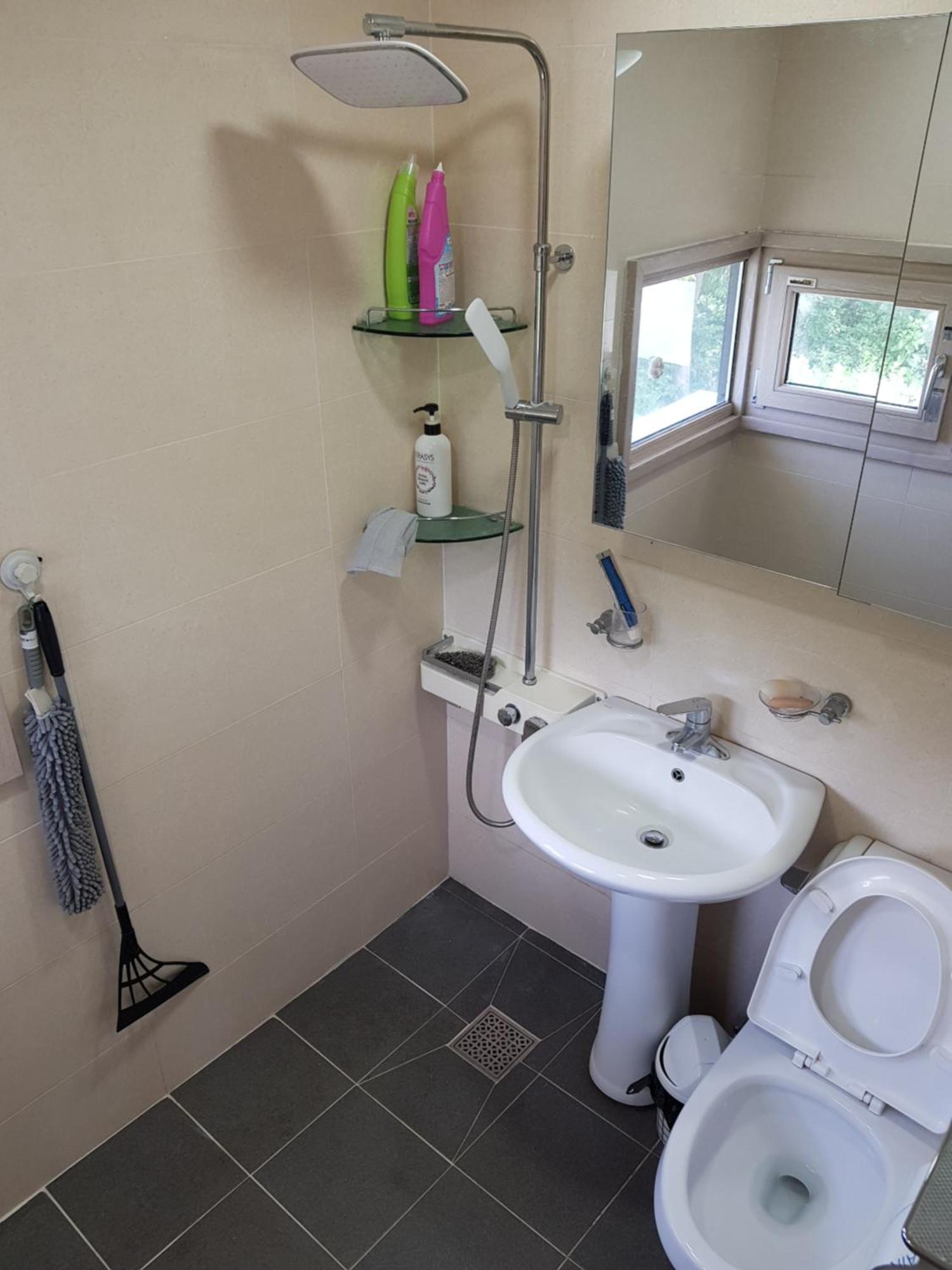Gilson Guesthouse Sokcho Bagian luar foto