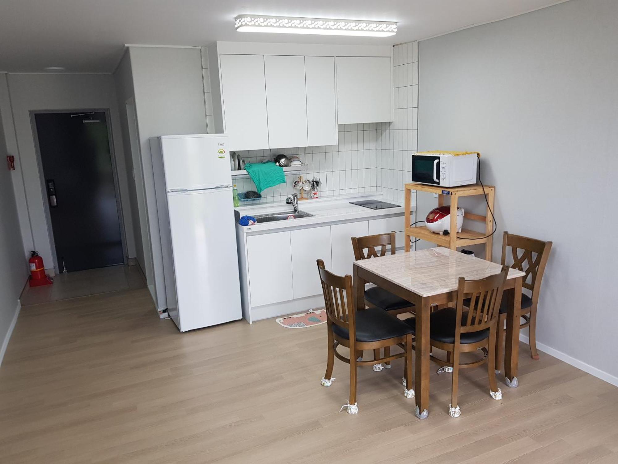 Gilson Guesthouse Sokcho Bagian luar foto